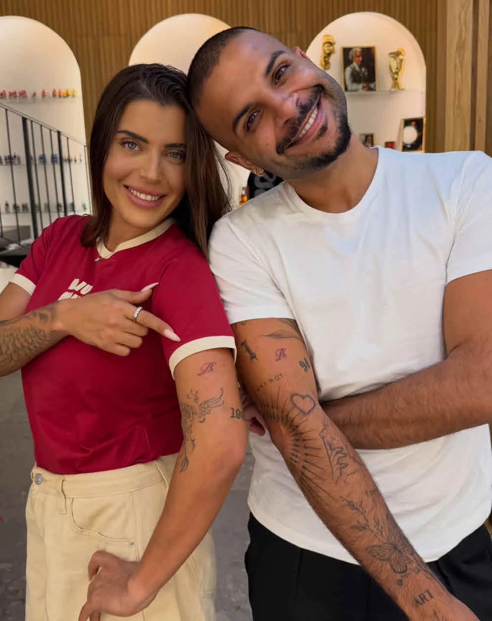 ספיר בורגיל וליאל קוצרי עשו קעקוע משותף שלא עבר בשתיקה